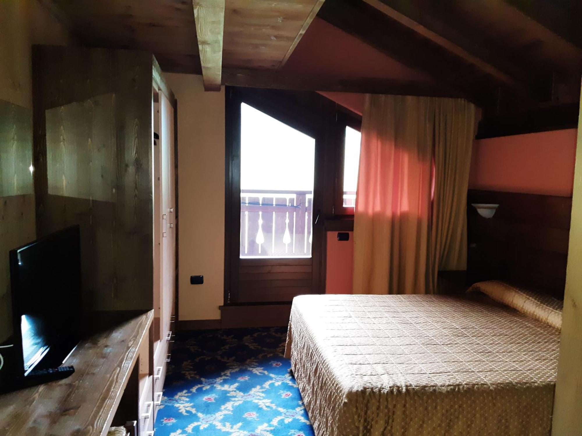 Chalet Garden Livigno Quarto foto